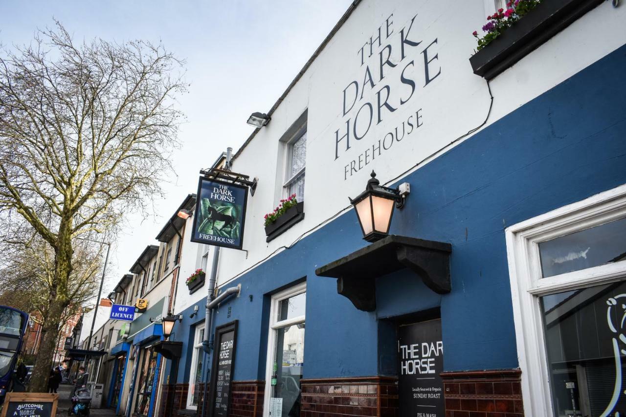 The Dark Horse Pub Bristol Exterior foto